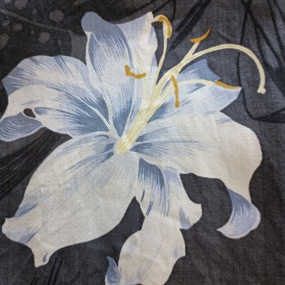 Tommy Bahama XL Men's shirt - Picture 4 of 7